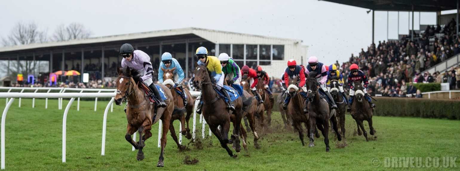 Wincanton Races Wincanton Races - DRIVEU Minibus Hire